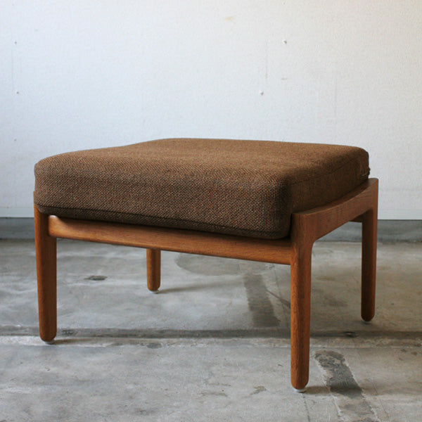 Hans J. Wegner GE290 Ottoman 106D466C | 北欧家具 北欧インテリア