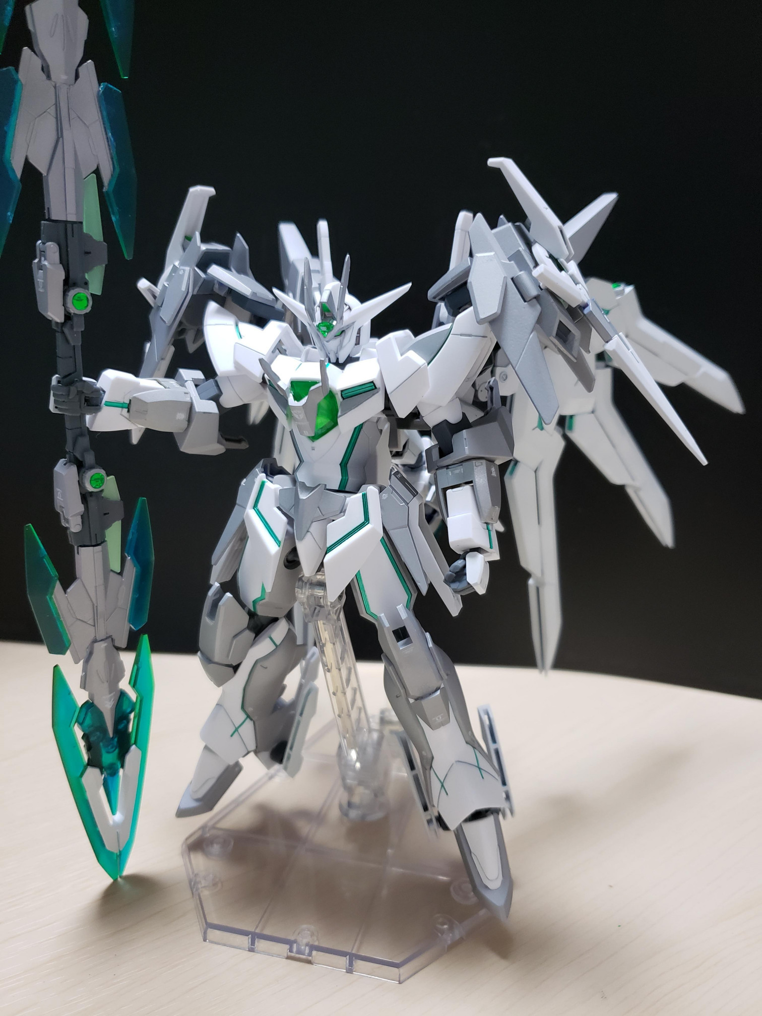 HGリバーシブルガンダム 塗装改造品 HGBF リバーシブルガンダム