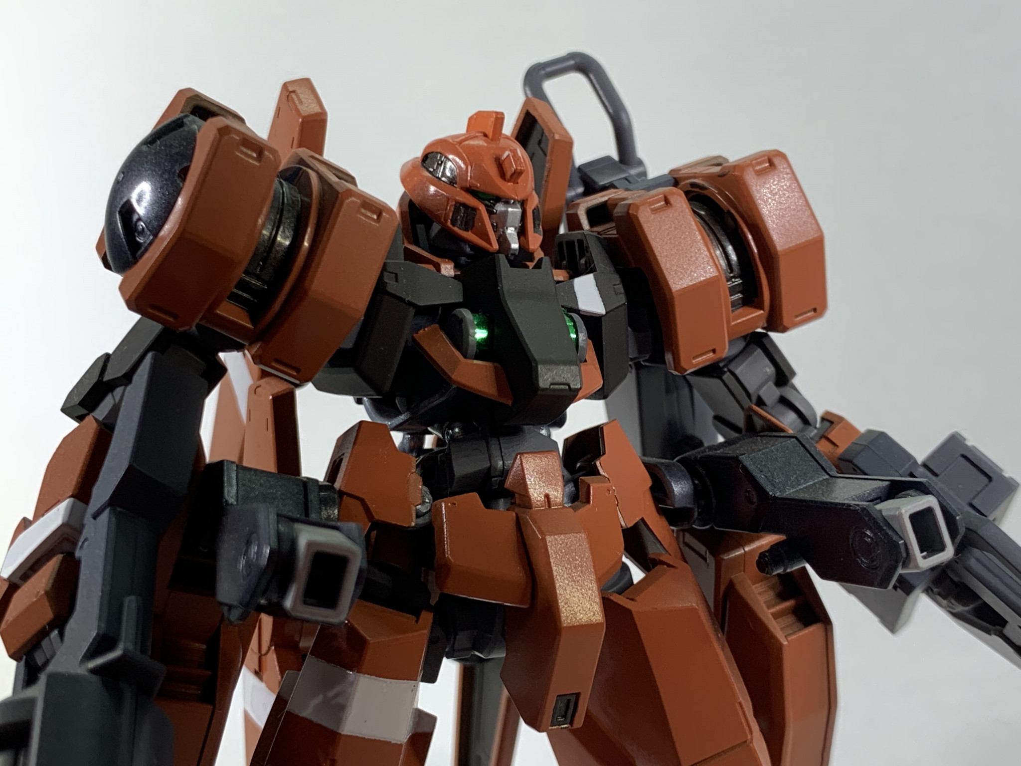グレイズ(スレイプニールカラー)｜オブライトさんのガンプラ作品