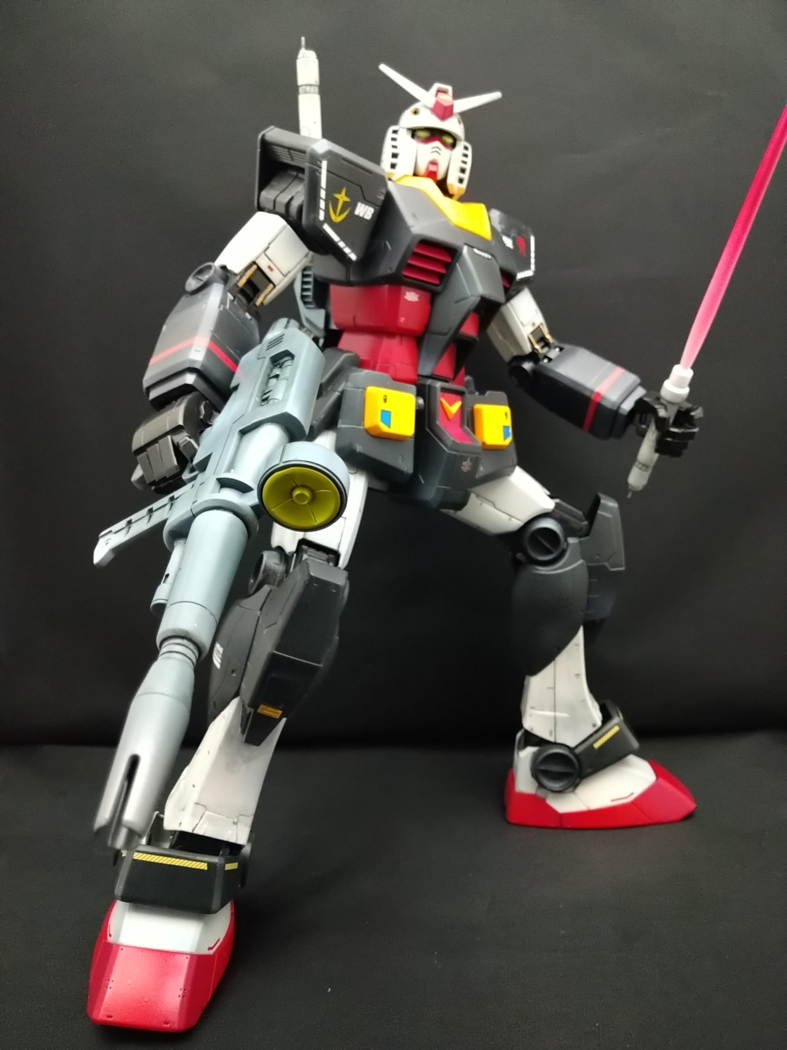 メガサイズ 1/48 リアルタイプガンダム｜ASH7311RXさんのガンプラ作品