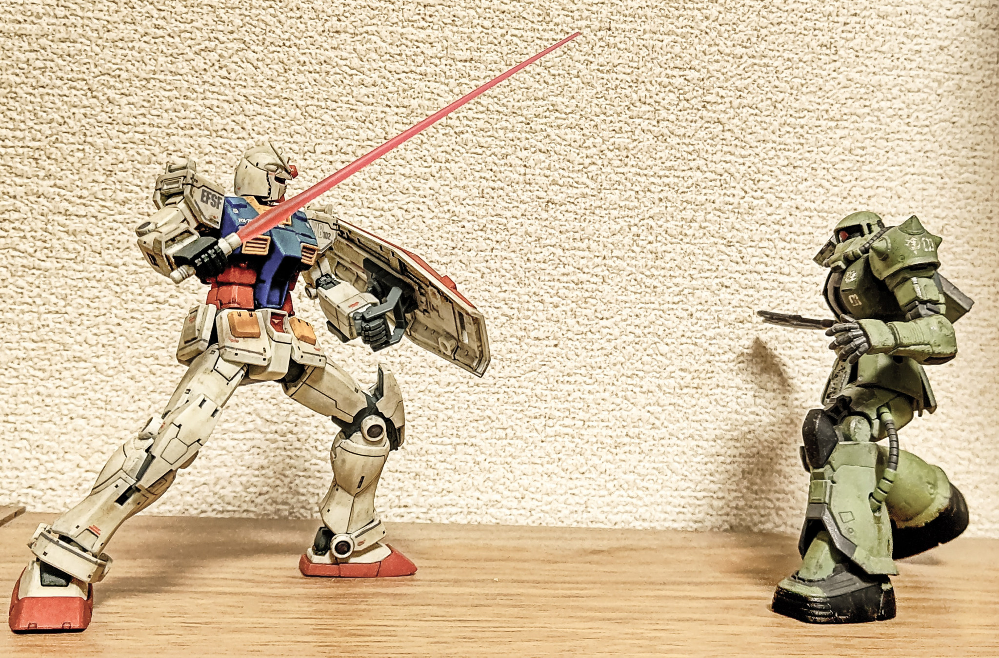 HG ガンダム（ククルス・ドアンの島版）｜仲村 燈さんのガンプラ作品