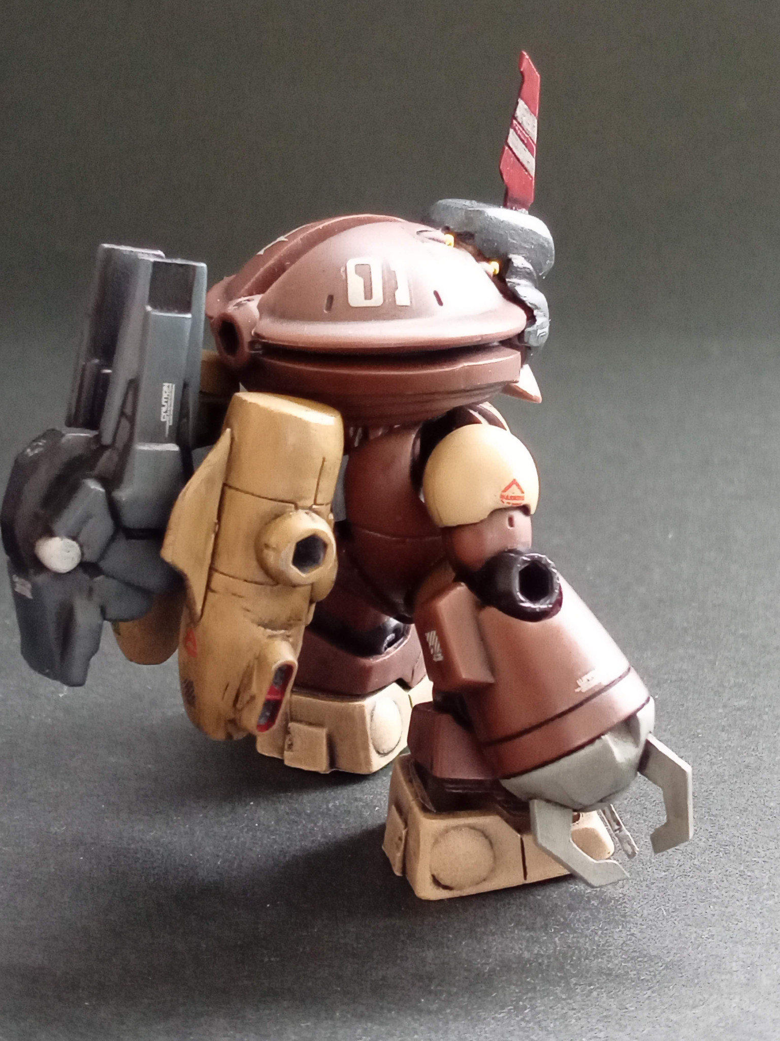 HGアッガイ （νガンダム＋アッガイ改修作品）