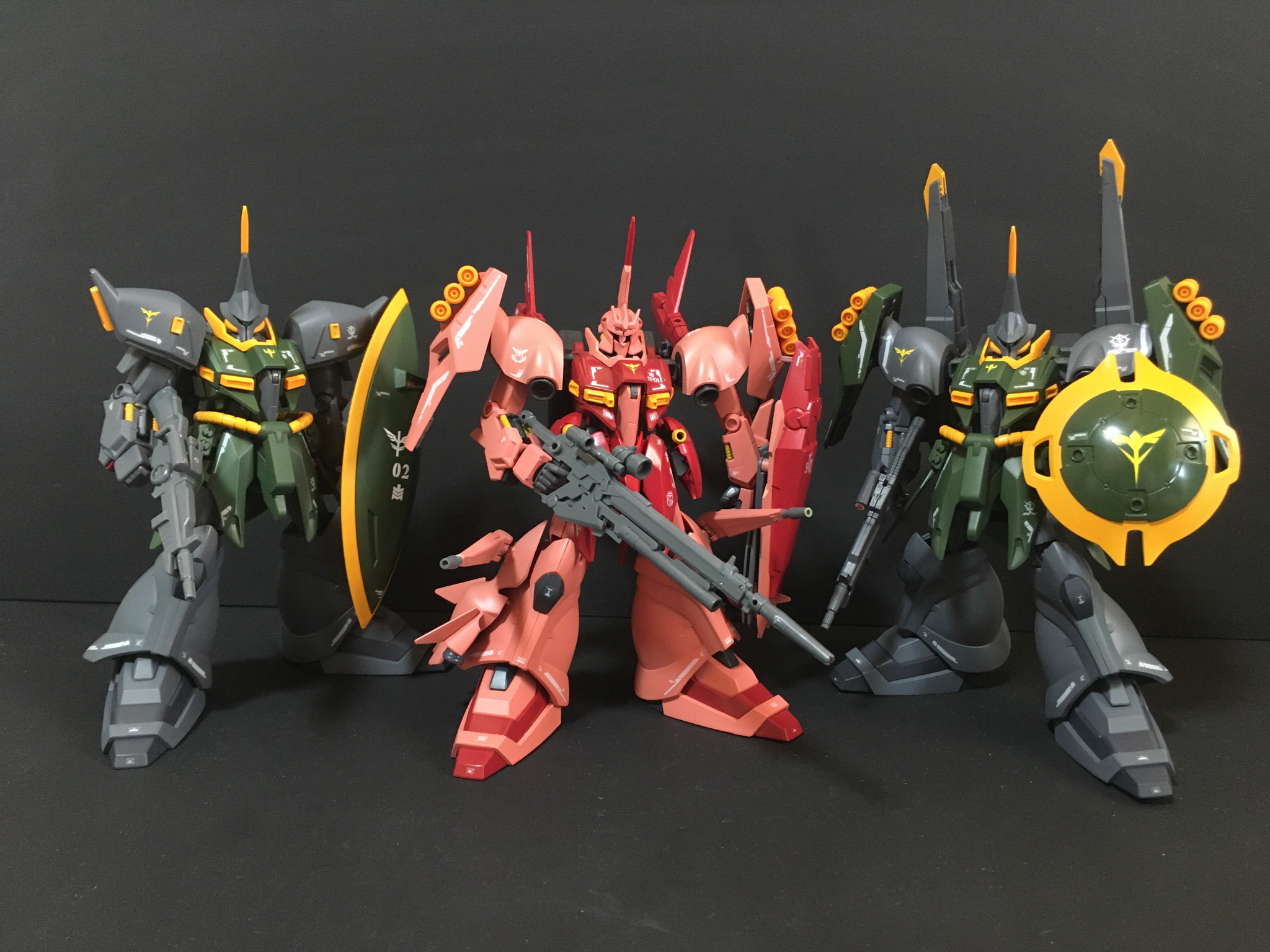 HGバウ ネオ・ジオン軍 後期量産型｜ロメオ8さんのガンプラ作品