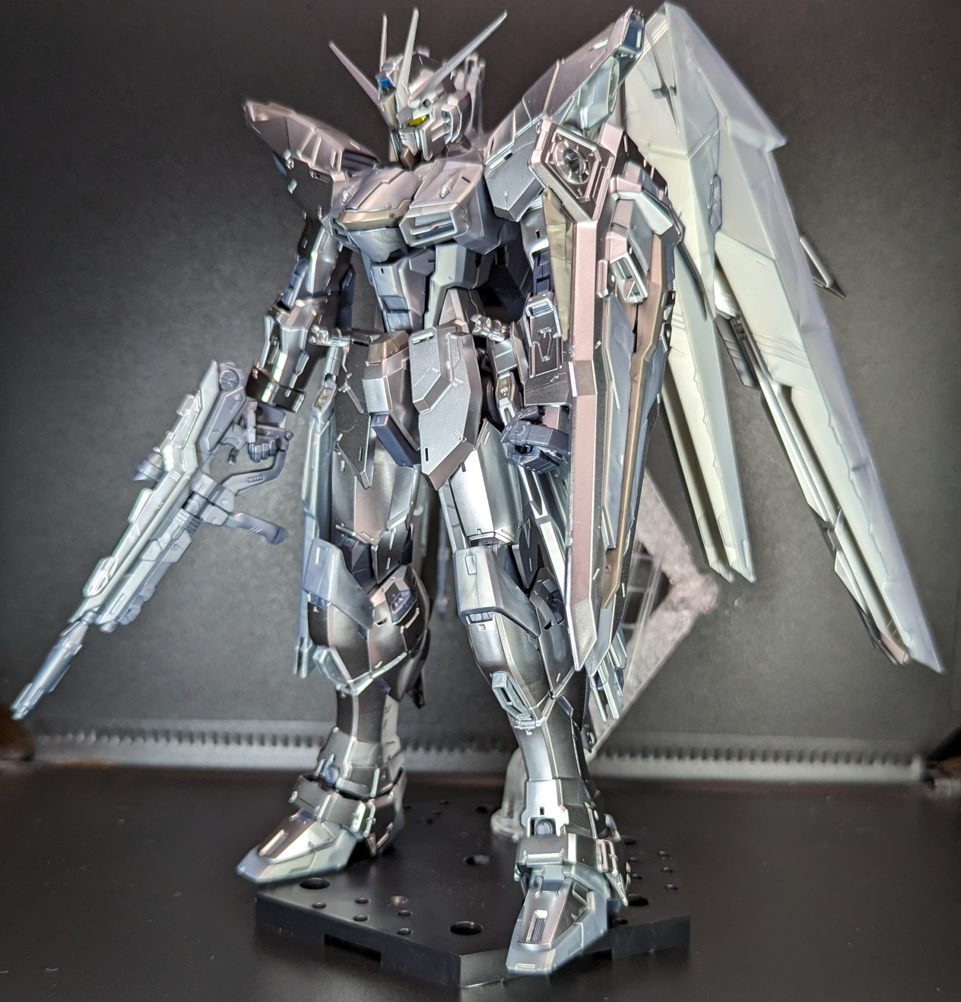 フリーダムガンダムVer.2.0(シルバーコーティング)｜Chef_teaさんの