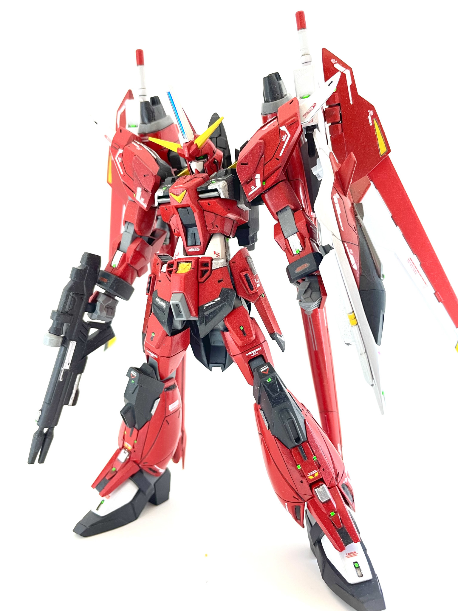 ZGMF-X23V2A リヴァースセイバーガンダム｜KENZOさんのガンプラ作品