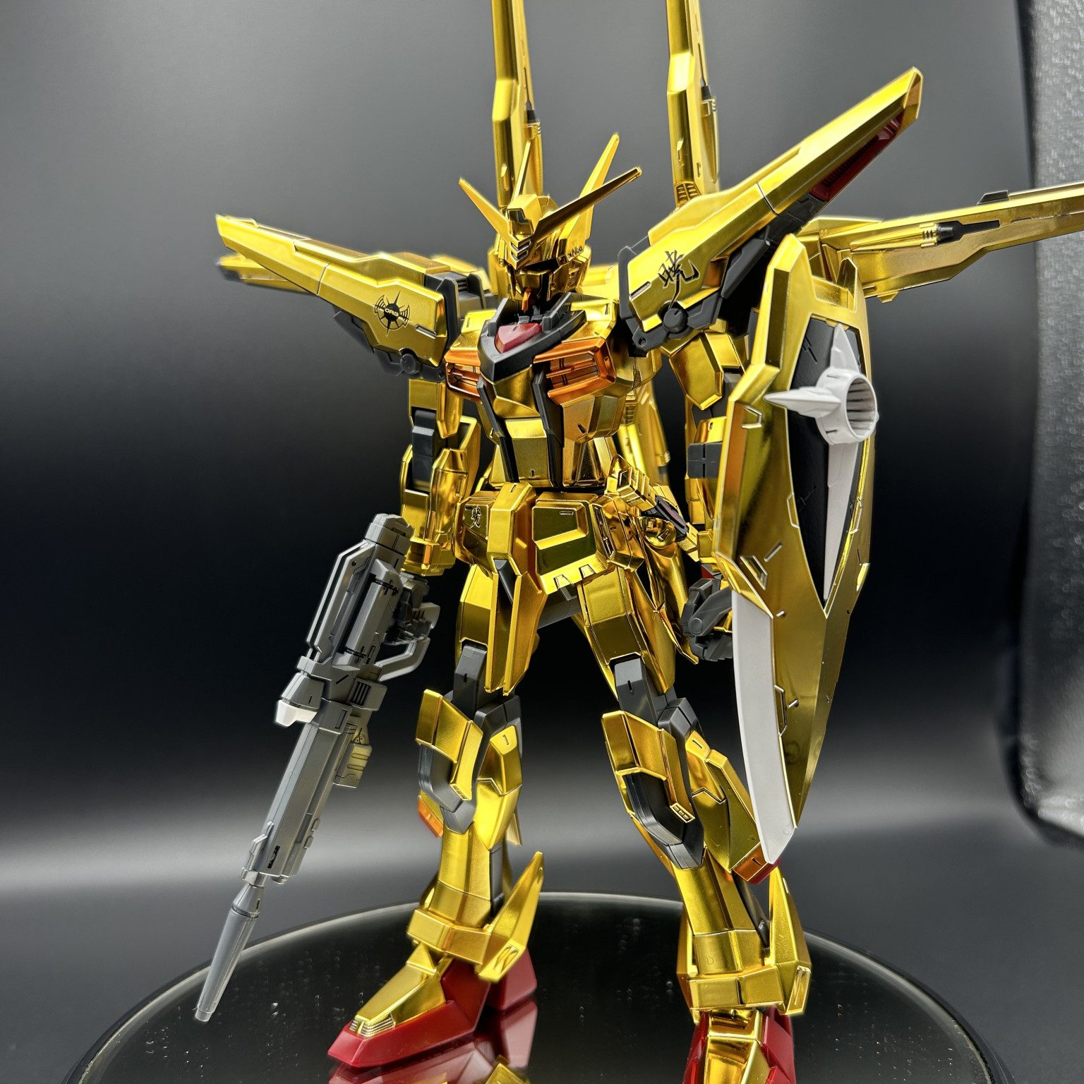 旧キット1/100アカツキガンダム｜のんさんのガンプラ作品｜GUNSTA
