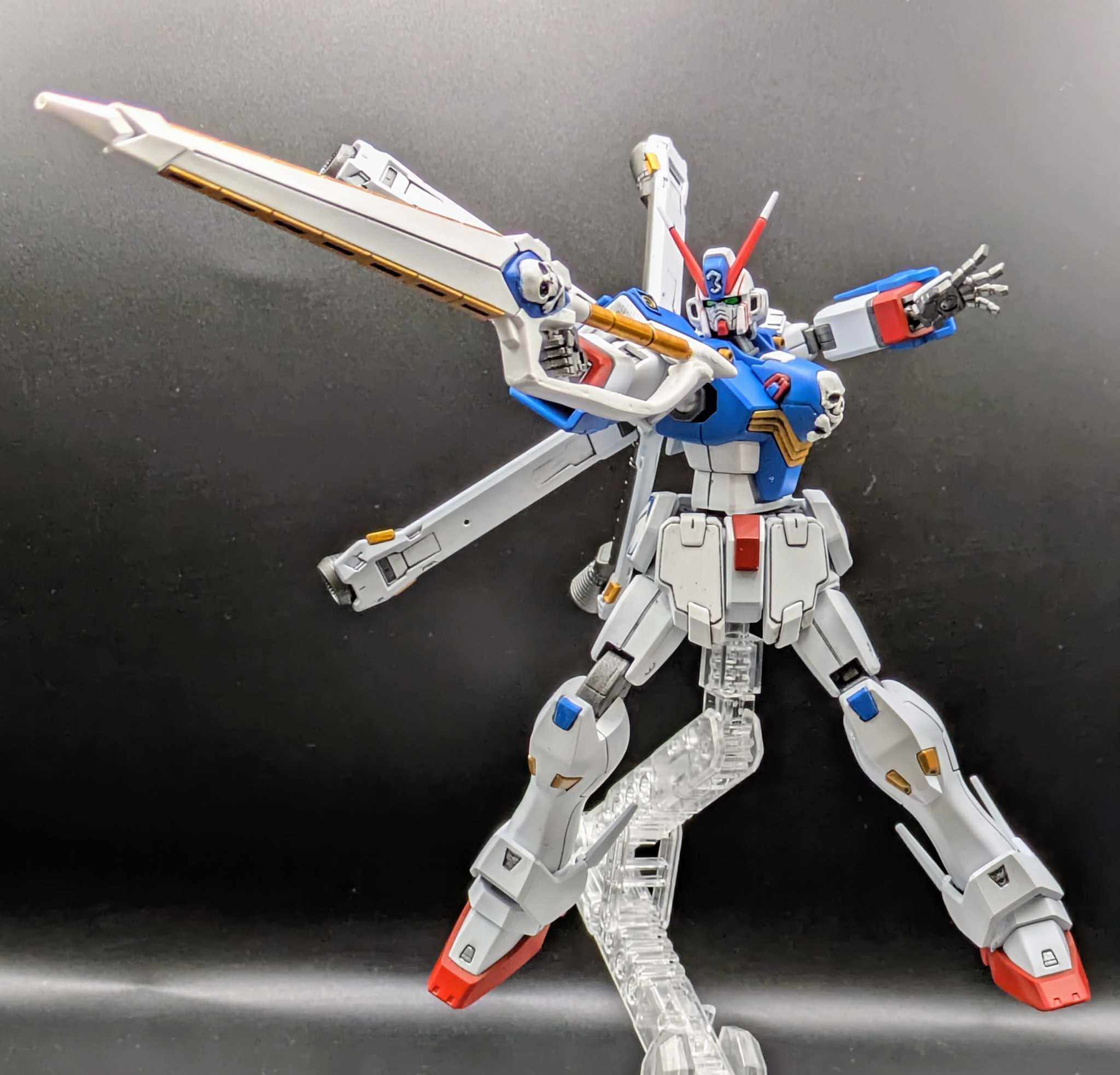 HG クロスボーン・ガンダム X-3｜雲隠さんのガンプラ作品｜GUNSTA