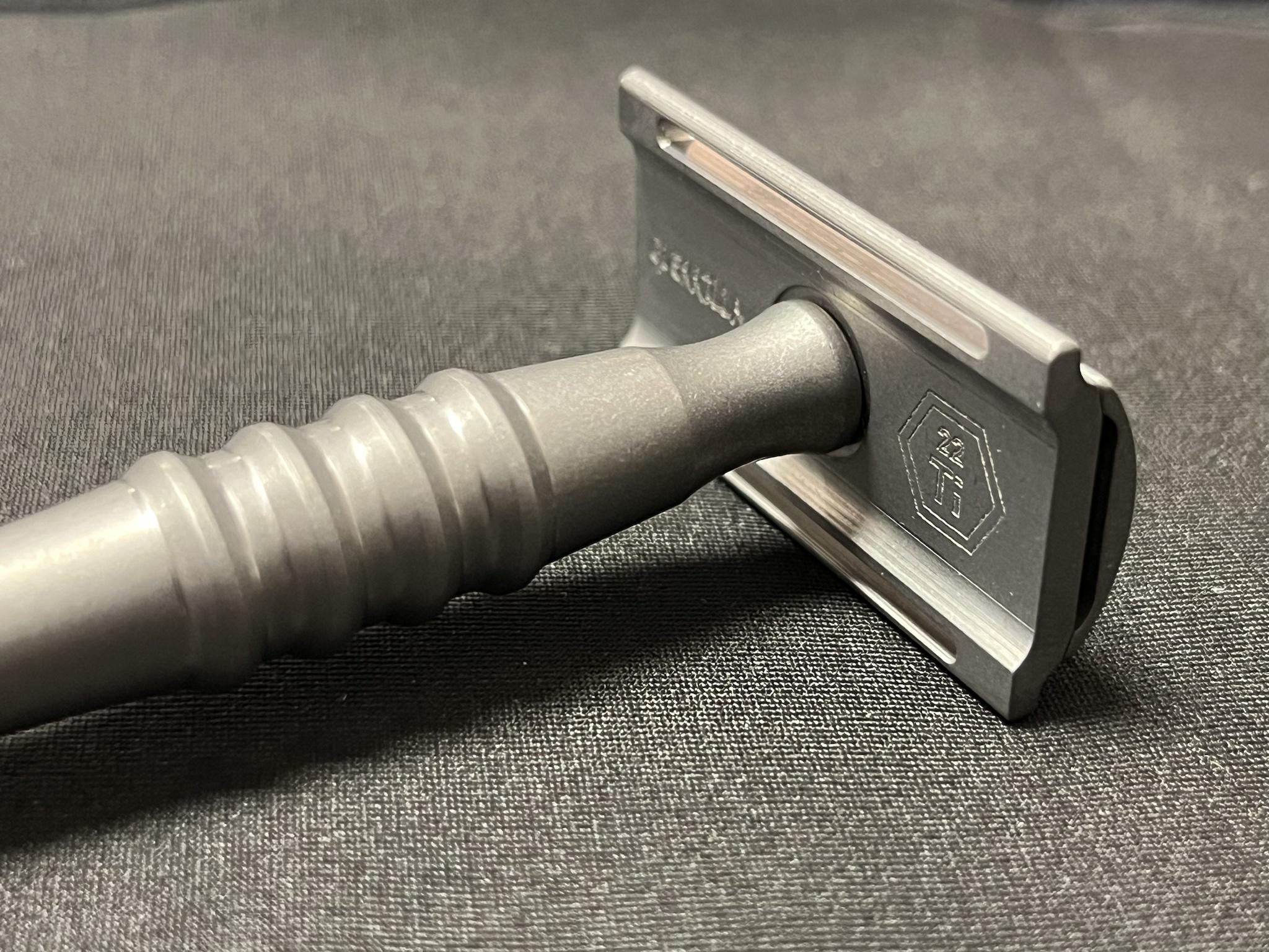 Grade 5 Titanium - Complete Razor – GUERRILLA RAZORS