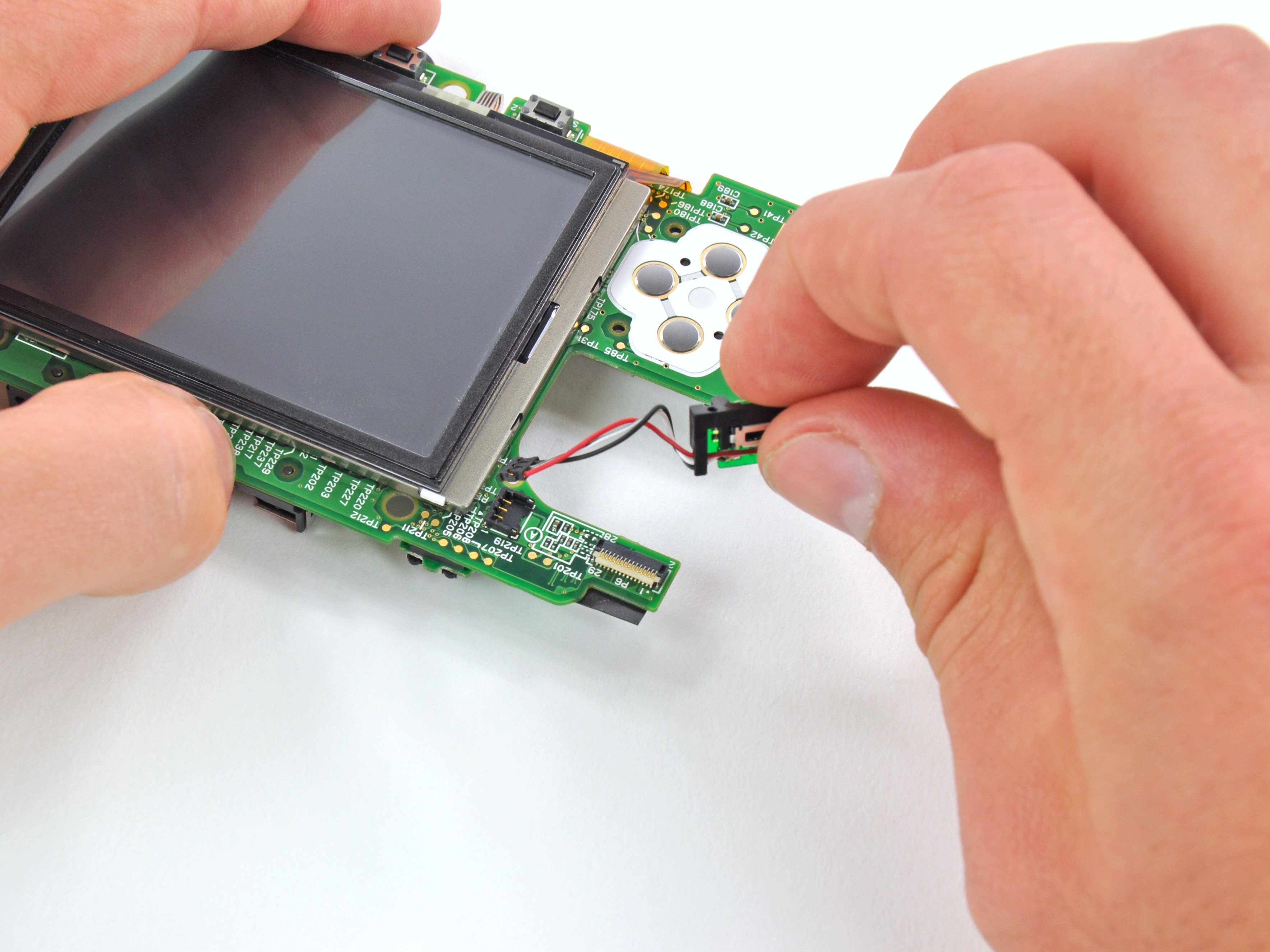 Nintendo 3DSの音量スイッチの交換 - iFixit 修理ガイド