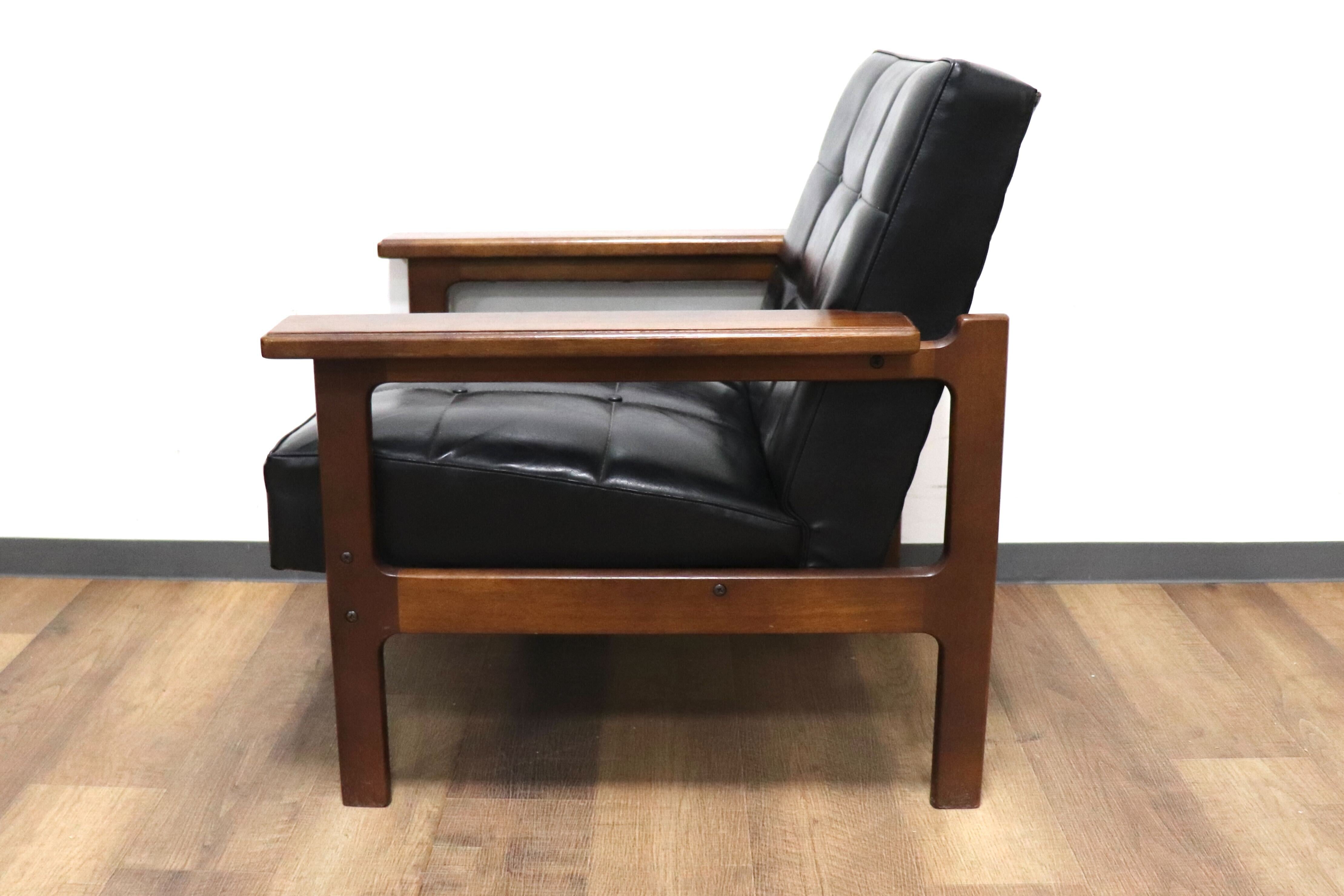 GMHH132A○オールドカリモク karimoku アームチェア 肘掛け椅子