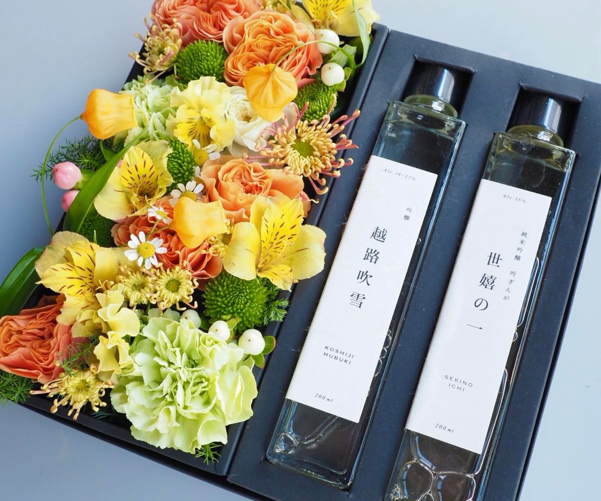 SakeHana Box】花と日本酒のサプライズGIFT BOX発売開始 - 株式会社Hanavie