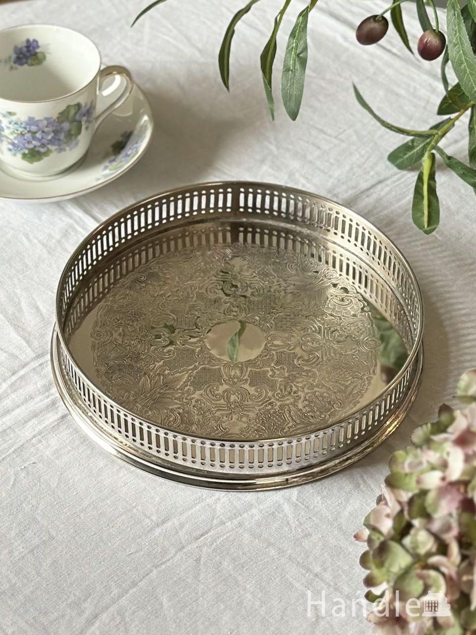 英国アンティークのシルバーのお盆、イギリスで見つけたシルバー