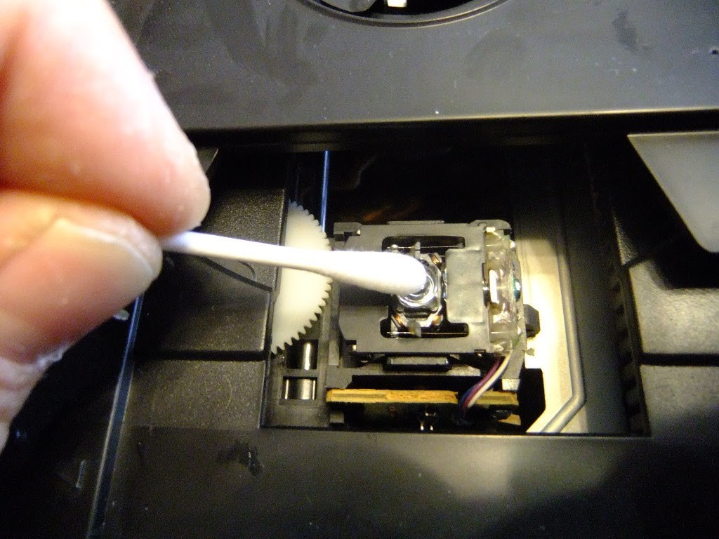 ONKYO FR-N9NX CD光ピックアップ交換メモ: 禿げオヤジ