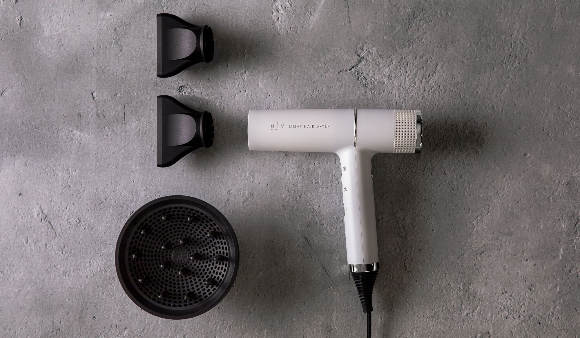 ufvライトヘアードライヤー - 競技会・チャンピオン御用達のヘア