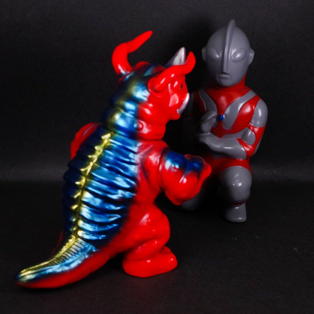 7月9日(火)18時より抽選開始】【U.S.TOYS】SBウルトラマン(グレー