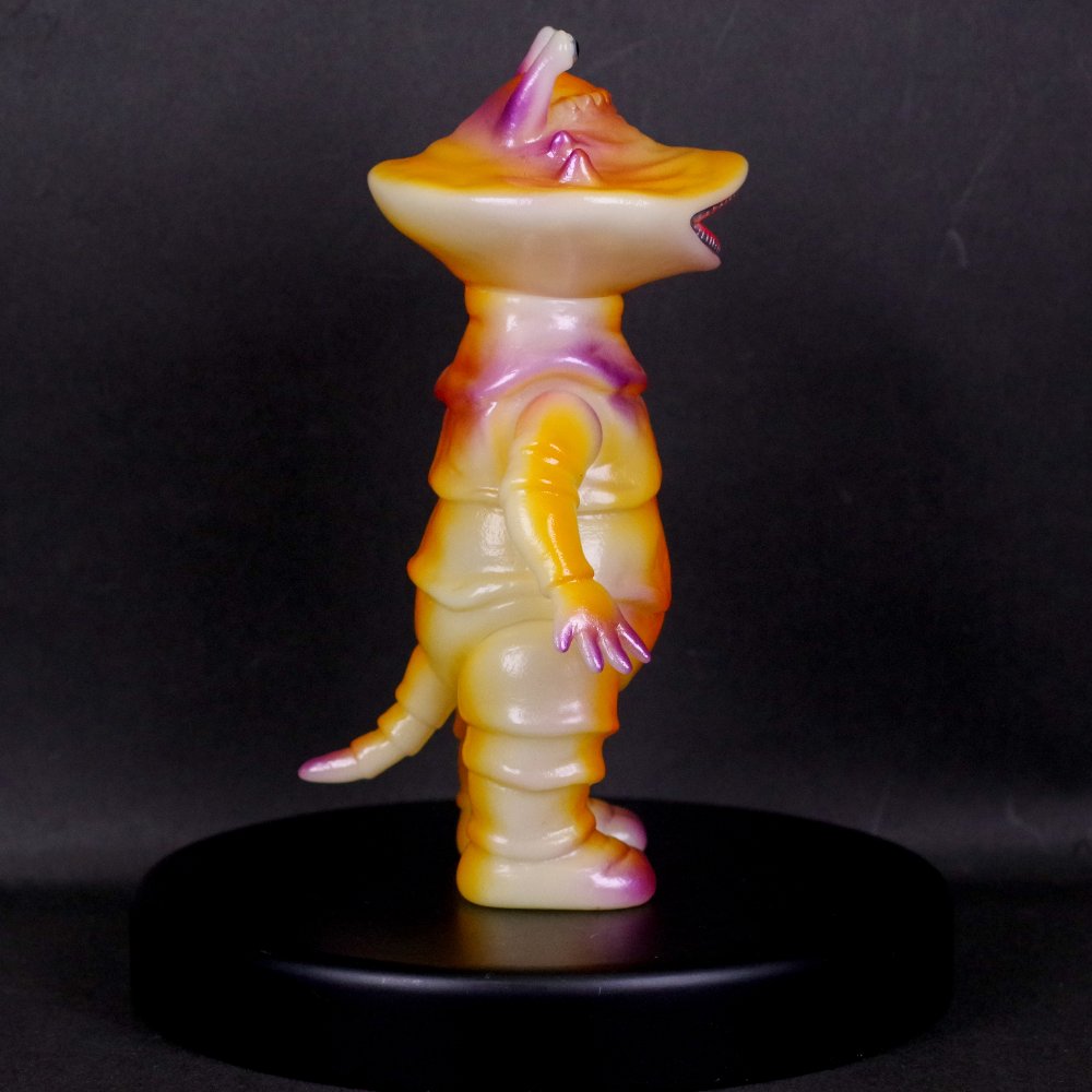 3月2日(土)より販売開始】【ブルマァク】リトルカネゴン(蓄光オレンジ