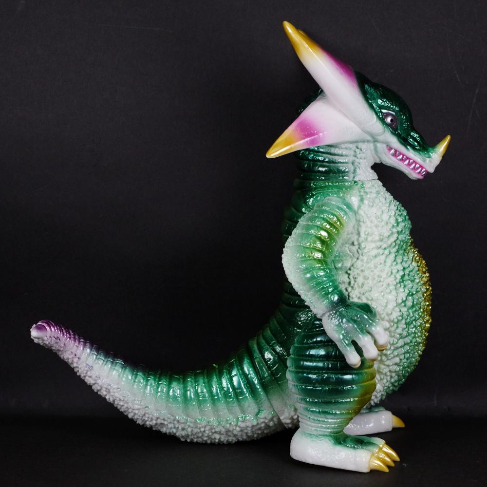 3月16日(土)より販売開始】【PLANET X】ゴモラⅡ(蓄光)が登場