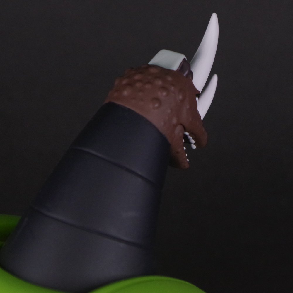 12月5日(木)より販売開始】【Prinetz】メカザウルス サキ/メカザウルス