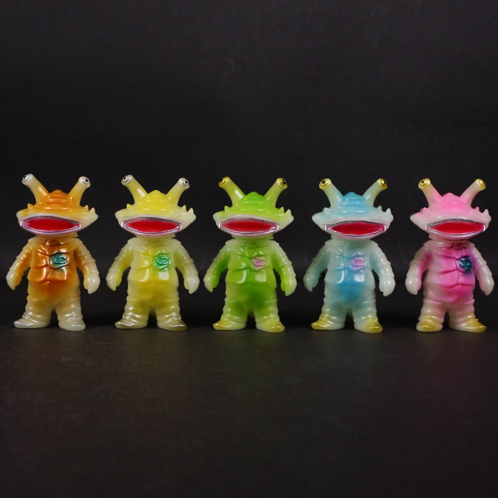 9月13日(土)より《TSUBURAYA CONVENTION 2025》で販売開始