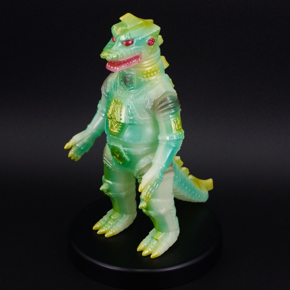 2月21日(金)より受注受付開始】【ブルマァク】メカゴジラ(蓄光グリーン