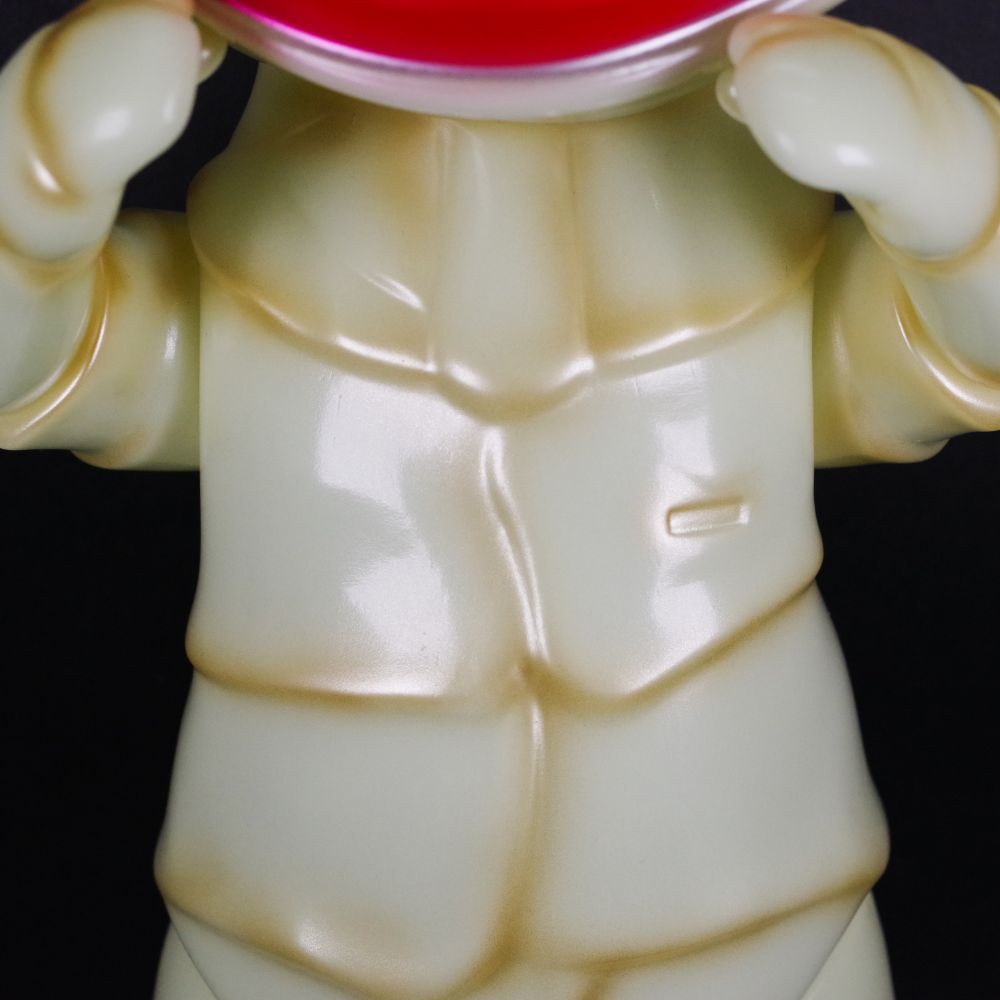 5月20日(土)11時より販売開始】【U.S.TOYS】Gカネゴン(蓄光ゴールド)が