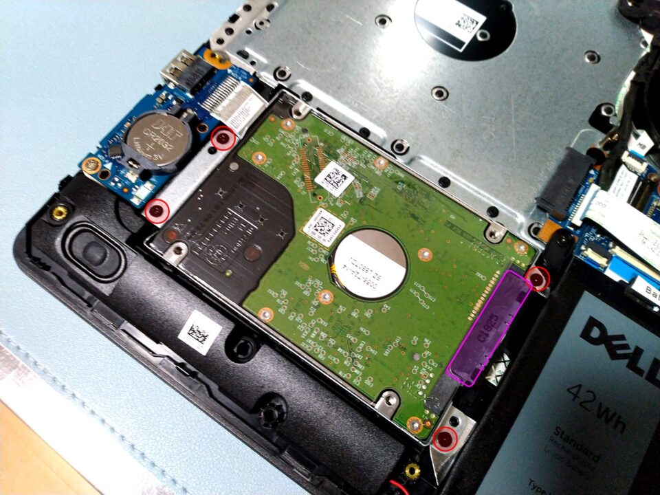 DELL inspiron 5570 をSSDに改装しました