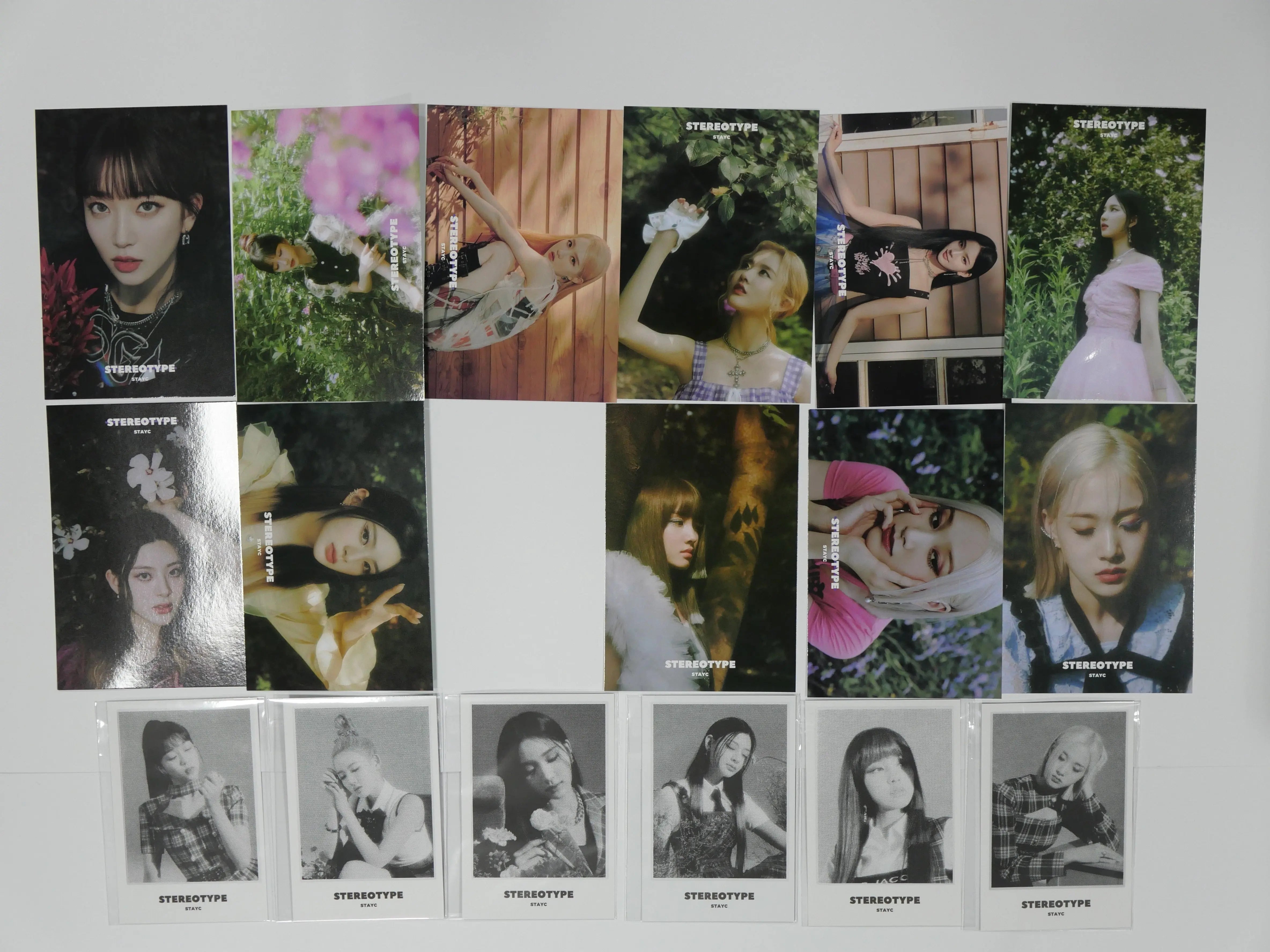 StayC 'STEREOTYPE' - Official Postcard & Scratch Card