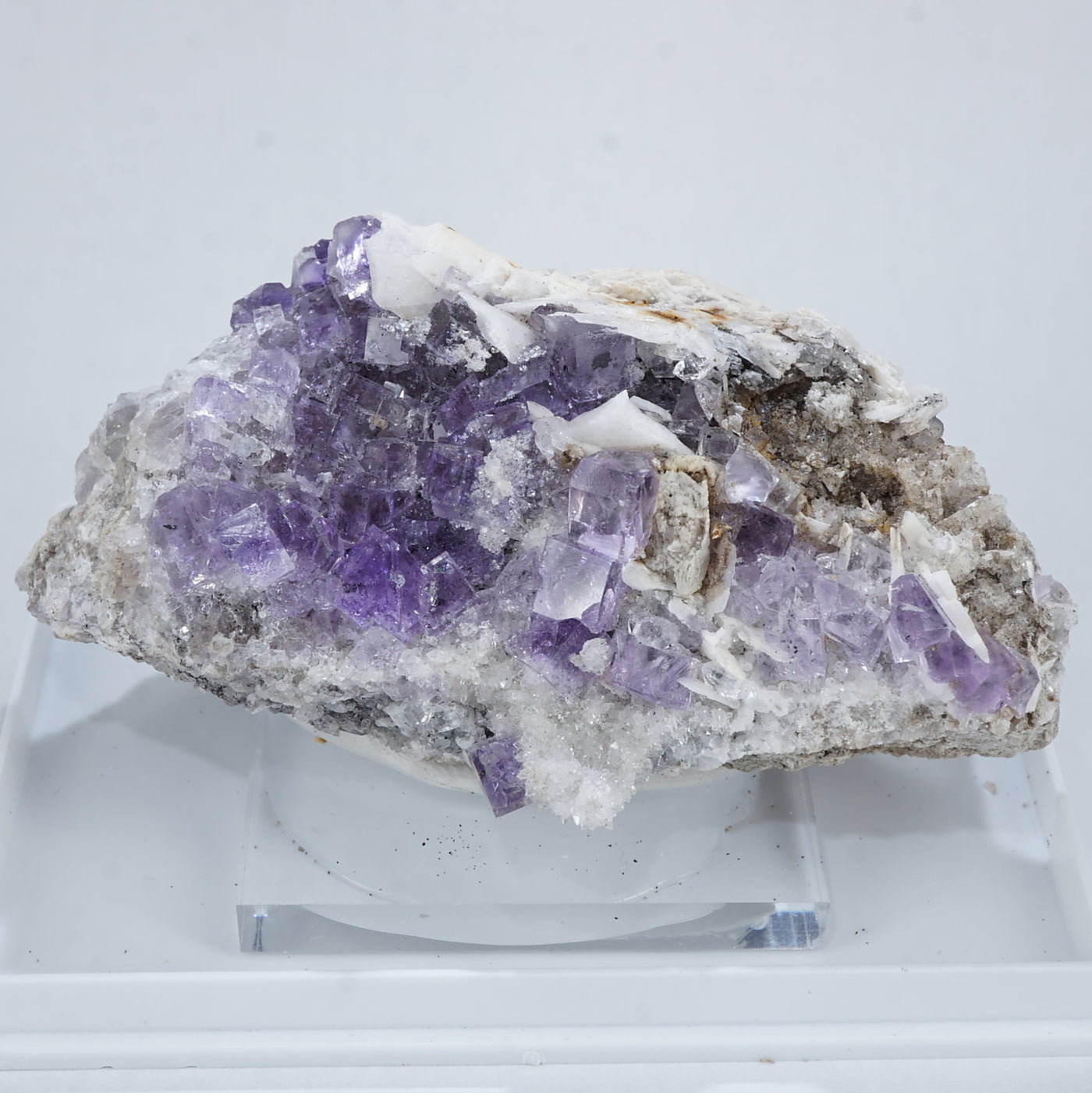 スペイン ベルベス産 フローライト – 天然石ハッピーギフト