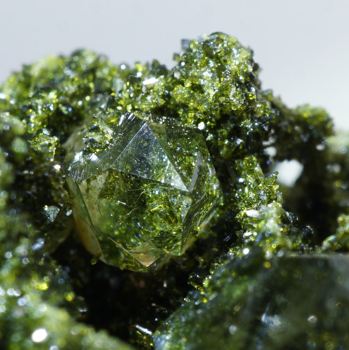 トルコ産 エピドート・水晶 – 天然石ハッピーギフト