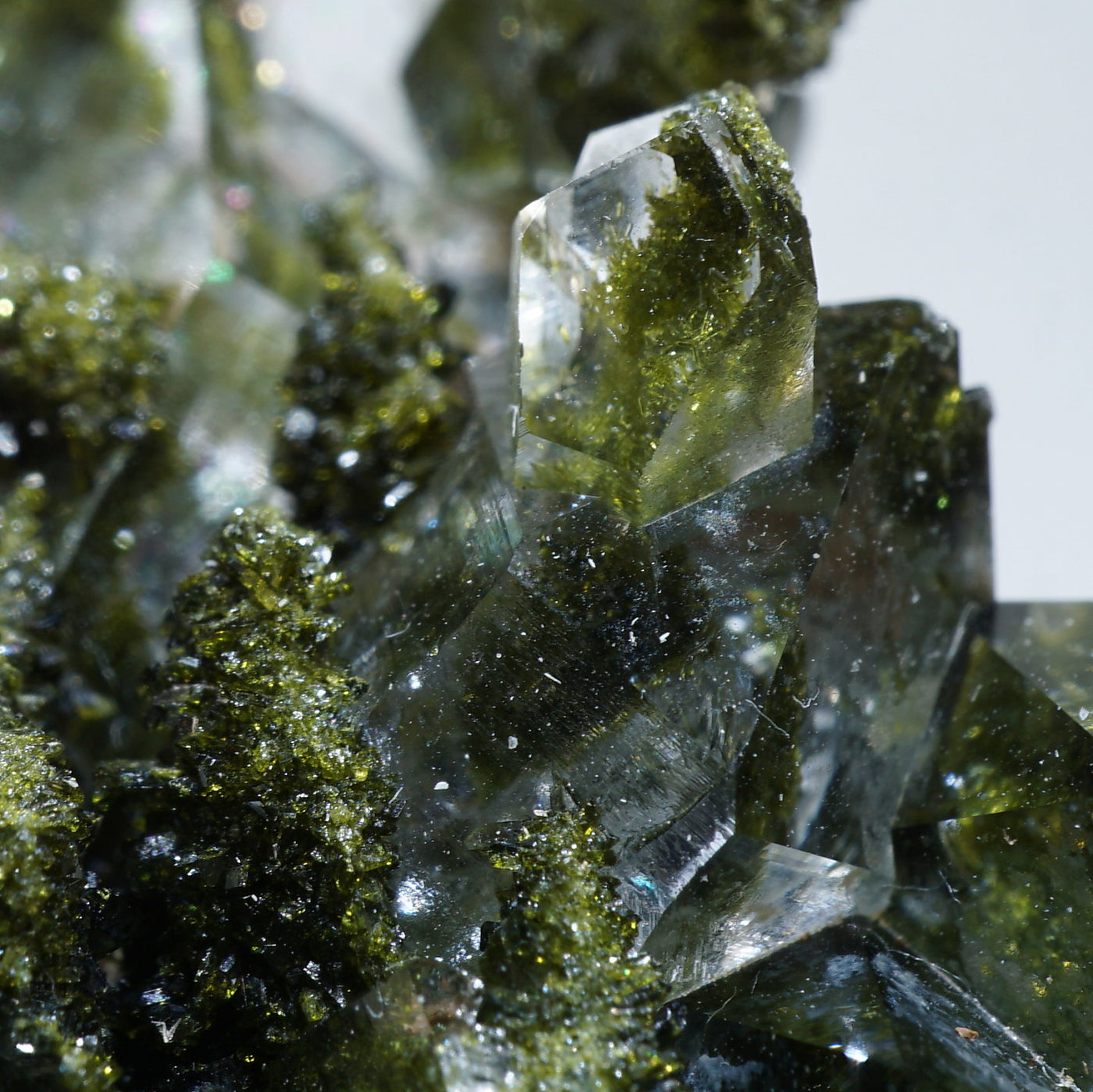 トルコ産 エピドート・水晶 – 天然石ハッピーギフト