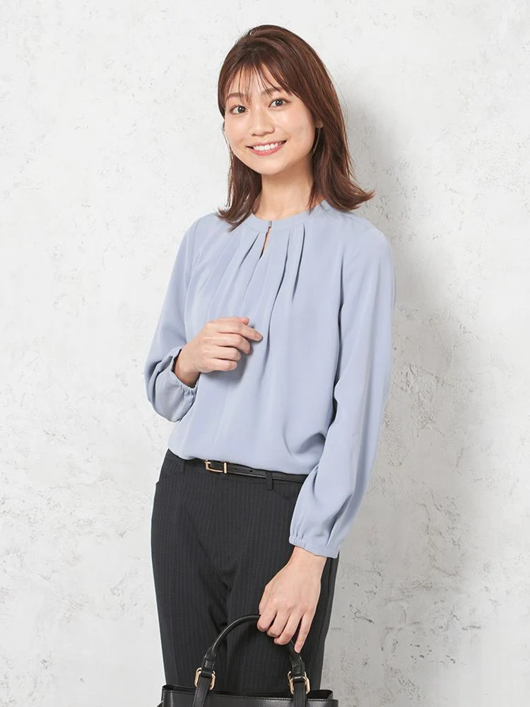 オフホワイト 【ウォッシャブル】ブラウス 長袖 クルーネックプル