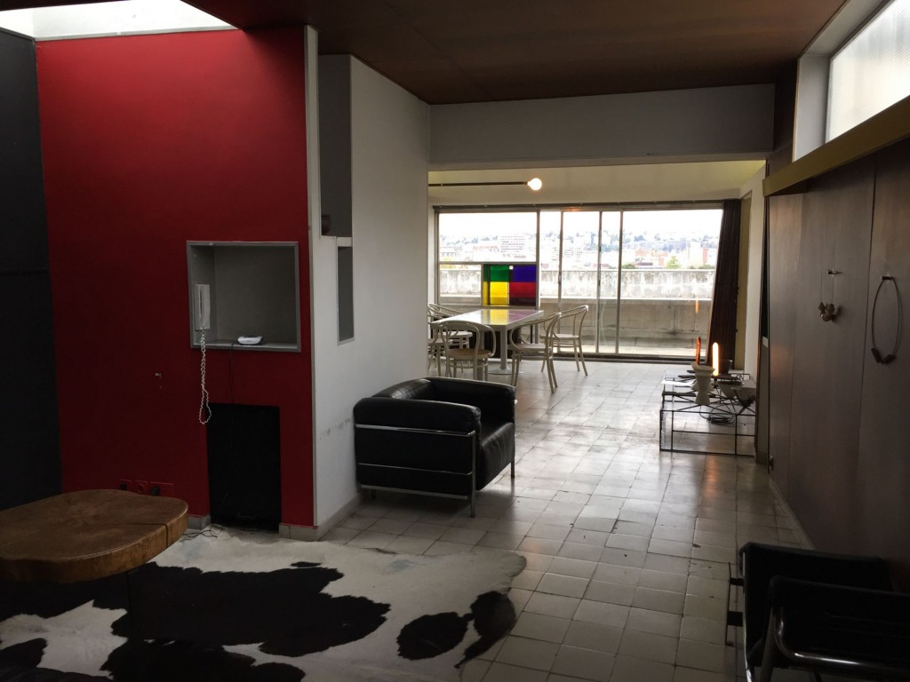 ル・コルビュジエの住まいであり、創作の場であったパリ16区にある