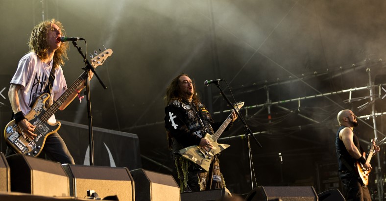 SOULFLY（ソウルフライ）とは？元SEPULTURAのマックス・カヴァレラが