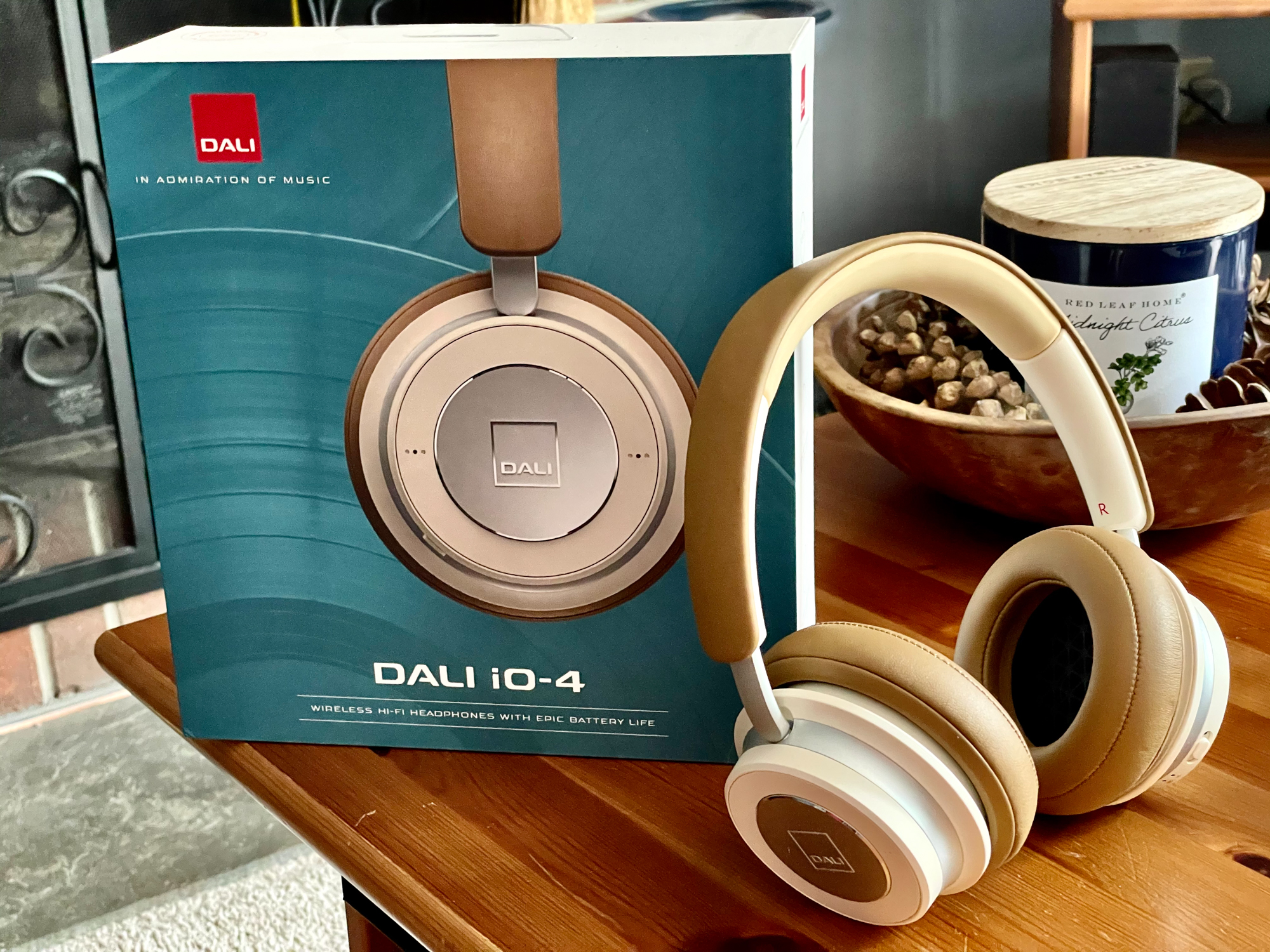 DALI IO-4 Wireless Headphone Review - Headphone Guru