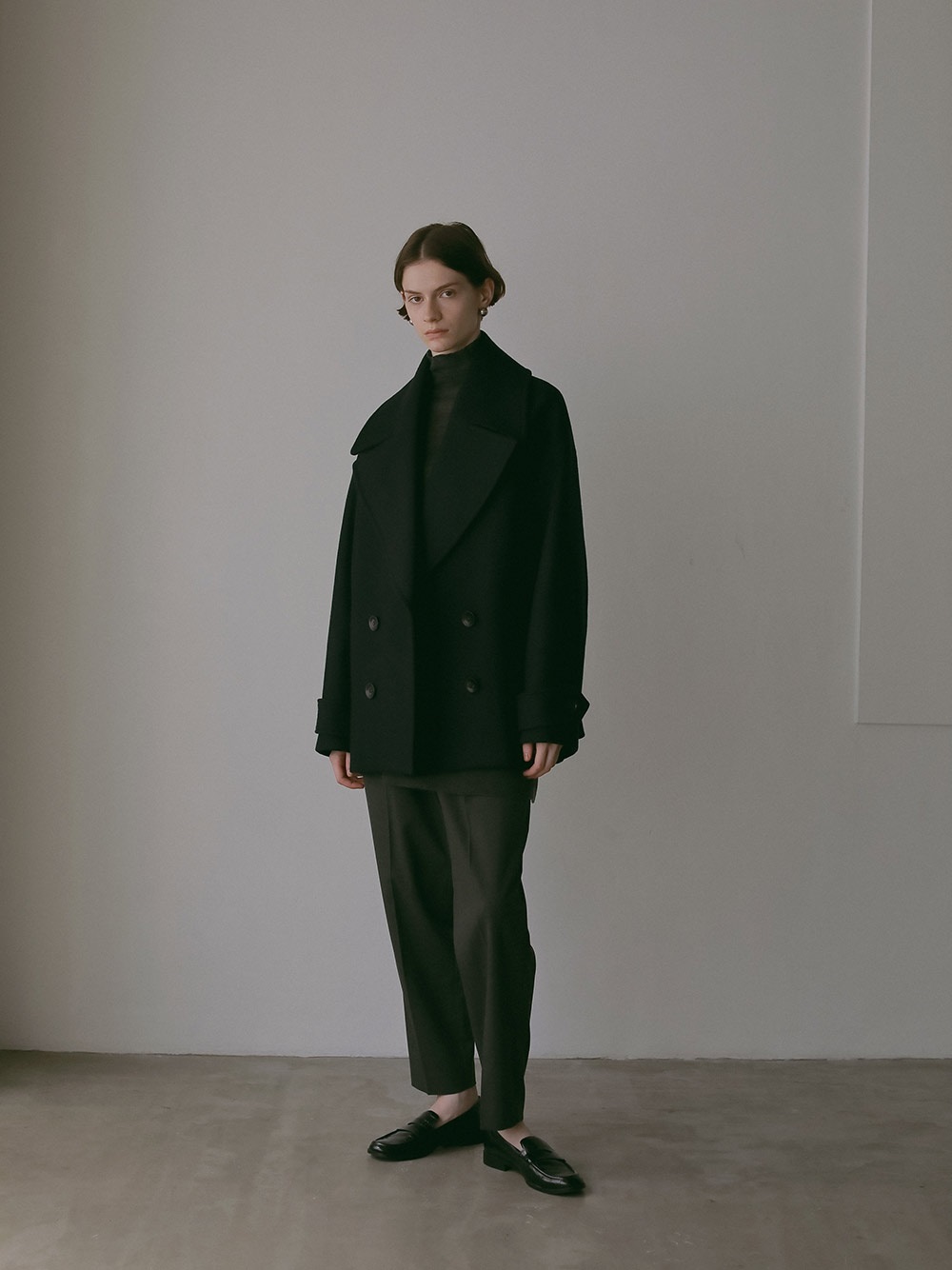 ビッグカラーコート | Coat | HER. Online Store