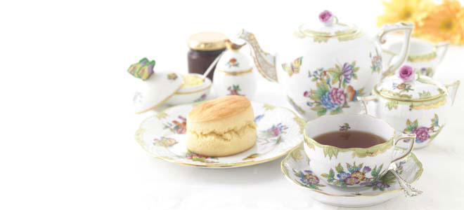 ヴィクトリア・ゴールド] ティーカップ&ソーサー ペア