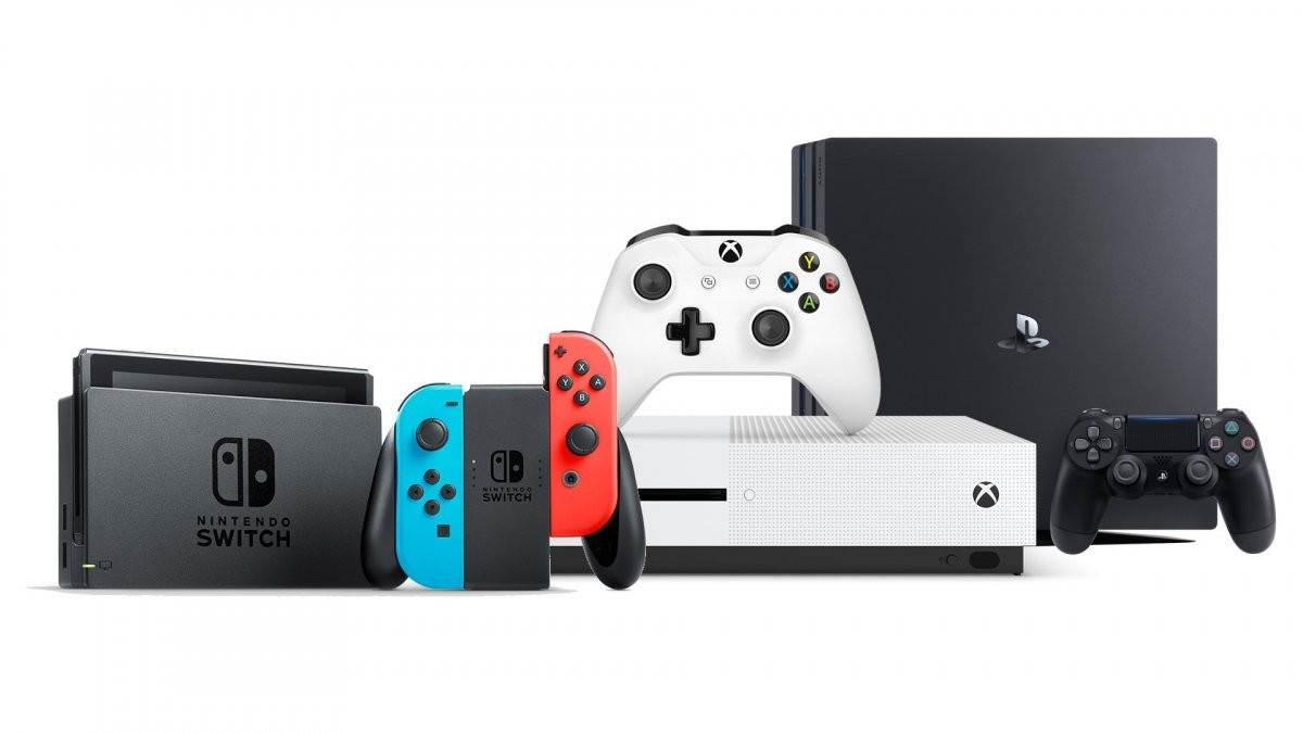 PS5, Xbox Series X|S e Nintendo Switch: la console war che non
