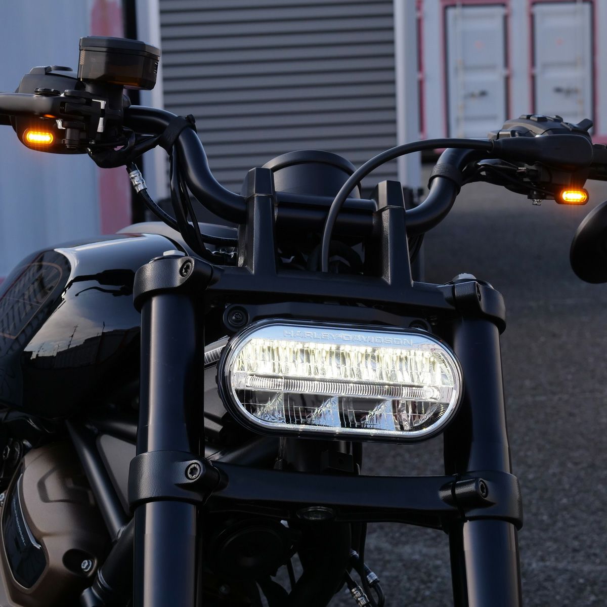 SportsterS(RH1250S) ライト＆ウインカー｜ハーレーカスタムパーツ専門店