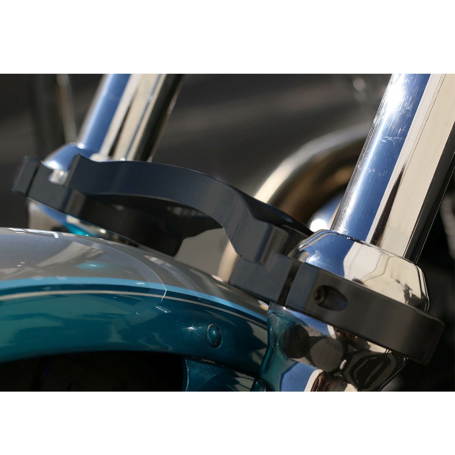 ダイナ フォークブレース｜ハーレーカスタムパーツ専門店