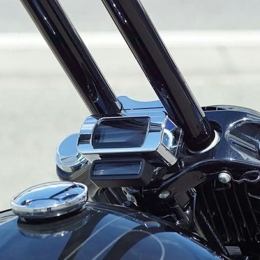 ローライダーST、ブレイクアウト メーターダッシュパネル ノイズ