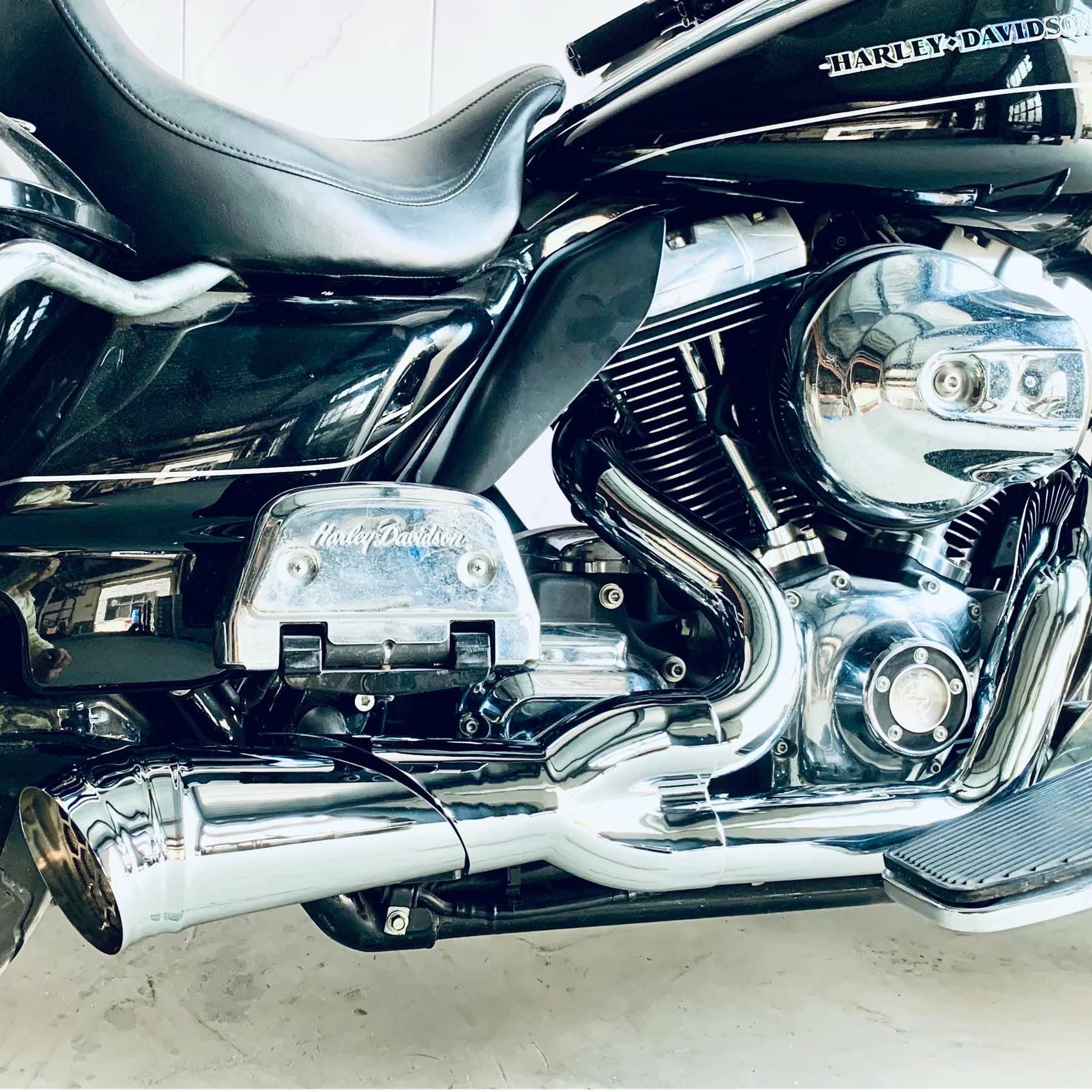 Sharkroad(シャークロード)製ハーレーダビッドソン用パーツ