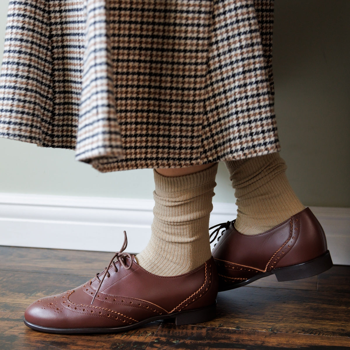 SALE】【WEB限定デザイン】メダリオンレースアップシューズ/631153