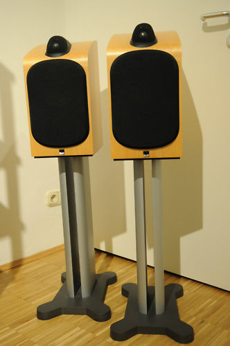 B&W 705 | hifi-wiki.com