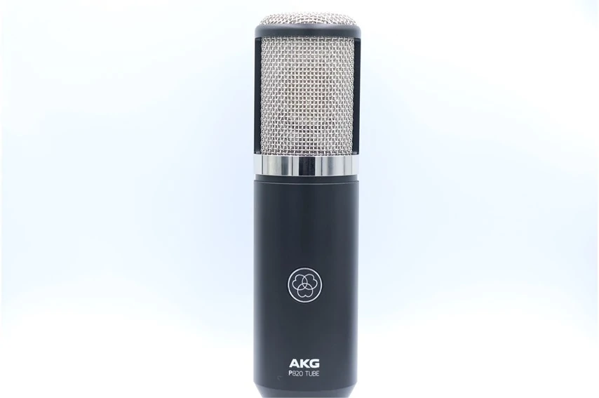 AKG P220をレビュー。1万円半ばで充実した付属品のコンデンサーマイク