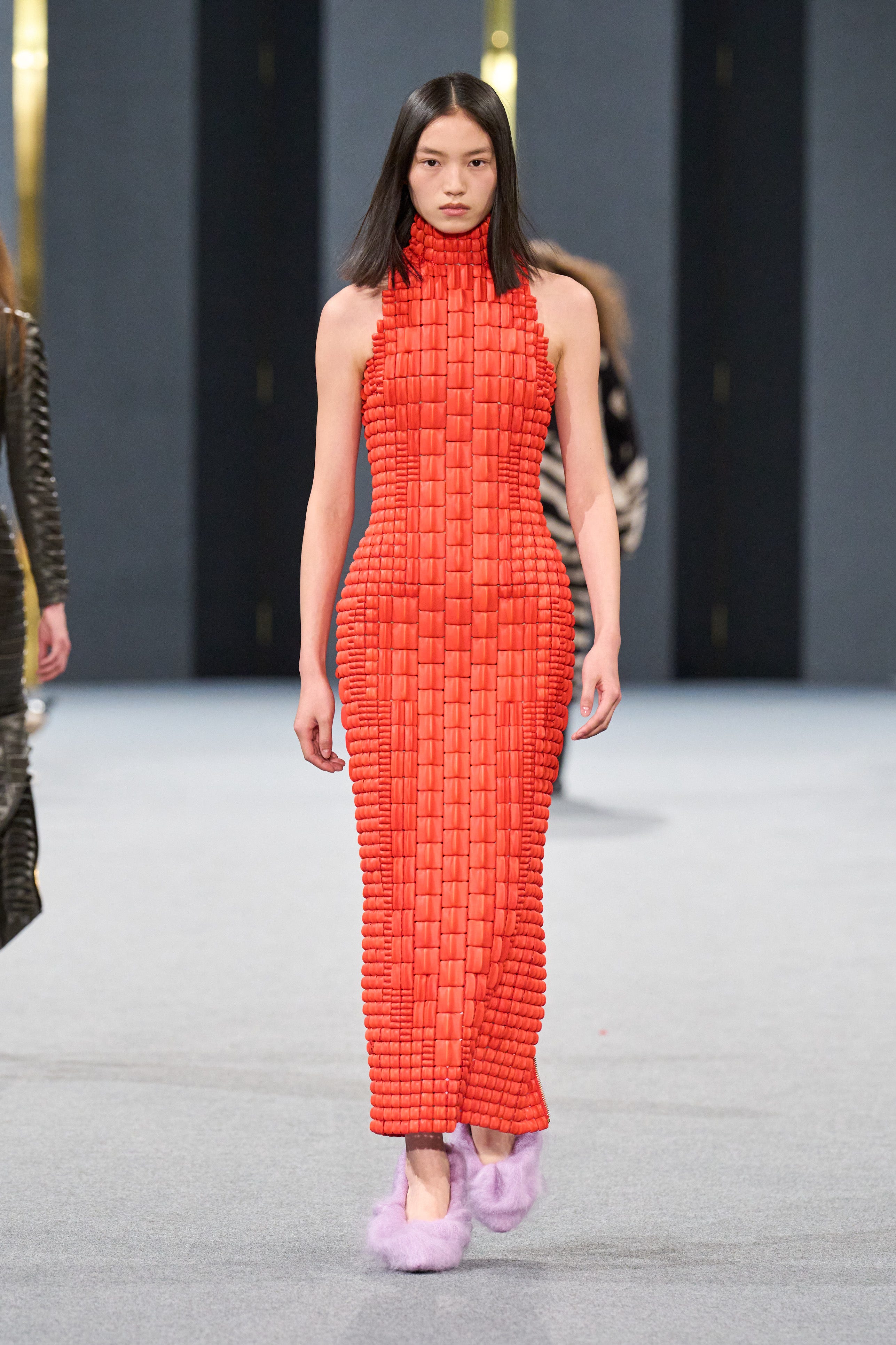 バルマン（BALMAIN）2025-26秋冬コレクション | ファッション | ELLE