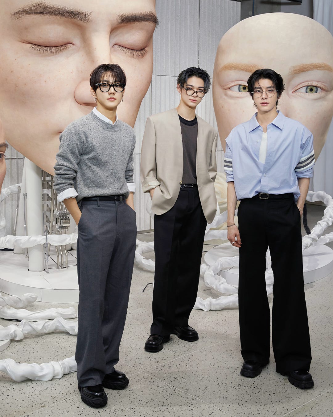 ENHYPENがGENTLE MONSTER表参道に来店。｜ハーパーズ バザー（Harper's