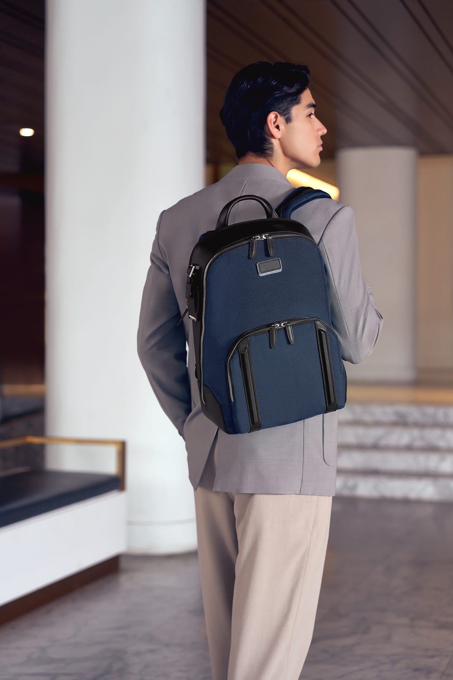 トゥミ（TUMI） ビジネスバッグコレクション「ジャーヴィス（Jarvis