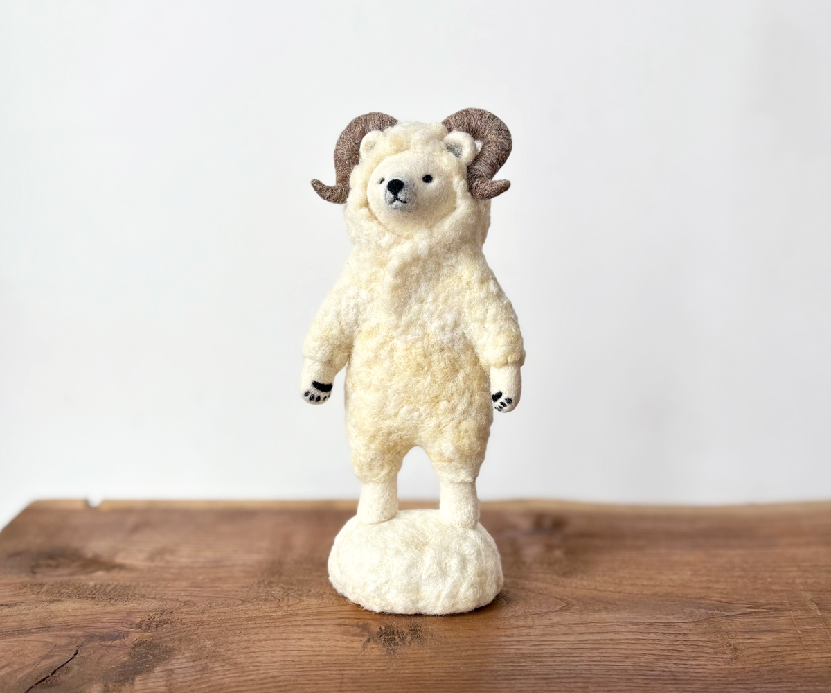 白いもふもふ展 2025.3/15(sat)〜4/6(sun) JAMPOT(Osaka) | ヒツジ