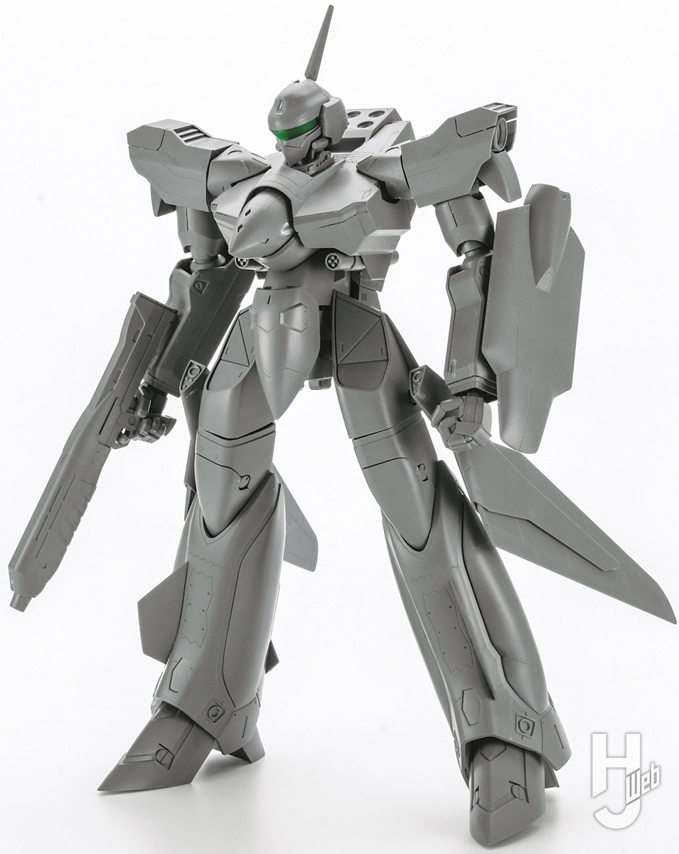 ハセガワ「YF-19 バトロイド“マクロスプラス”」や開発進行中の「PLAMAX