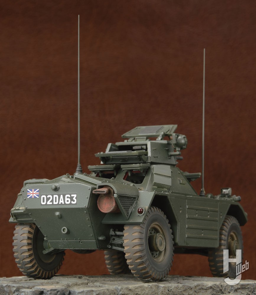 エアフィックス「フェレット装甲車 Mk.2」に内部インテリアを